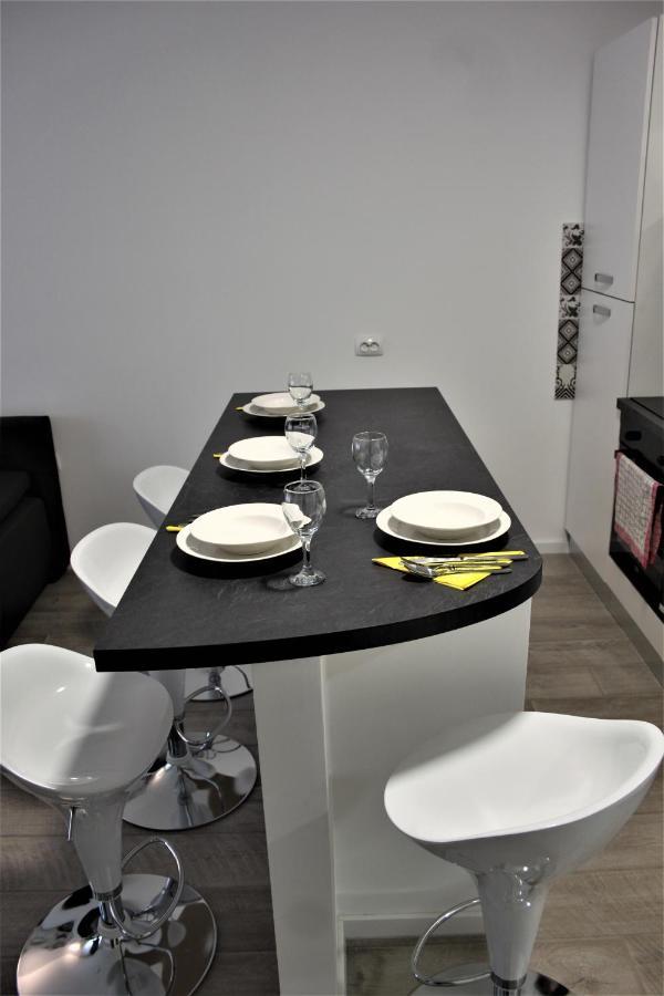 Appartement Tiziano T1 à Zagreb Extérieur photo